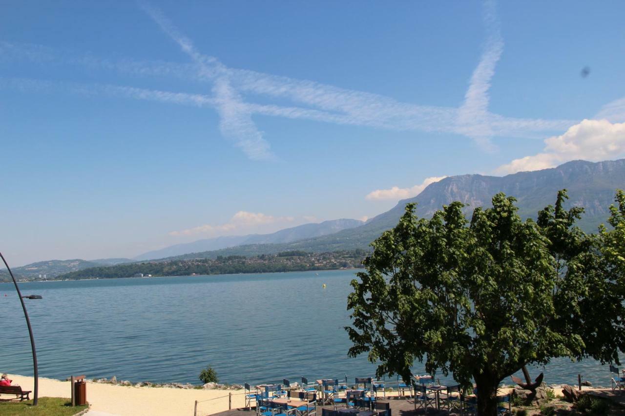 Echappee Belle Au Bord Du Lac เลอบูร์เฌ-ดู-ลัค ภายนอก รูปภาพ
